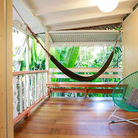 Cabinas Selvin Y Blanca Puerto Viejo de Talamanca ภายนอก รูปภาพ