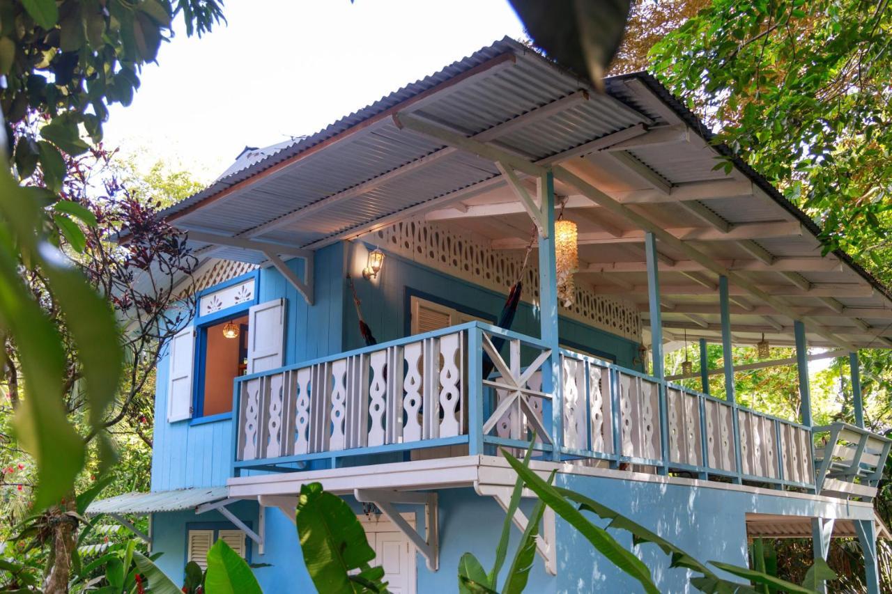 Cabinas Selvin Y Blanca Puerto Viejo de Talamanca ภายนอก รูปภาพ