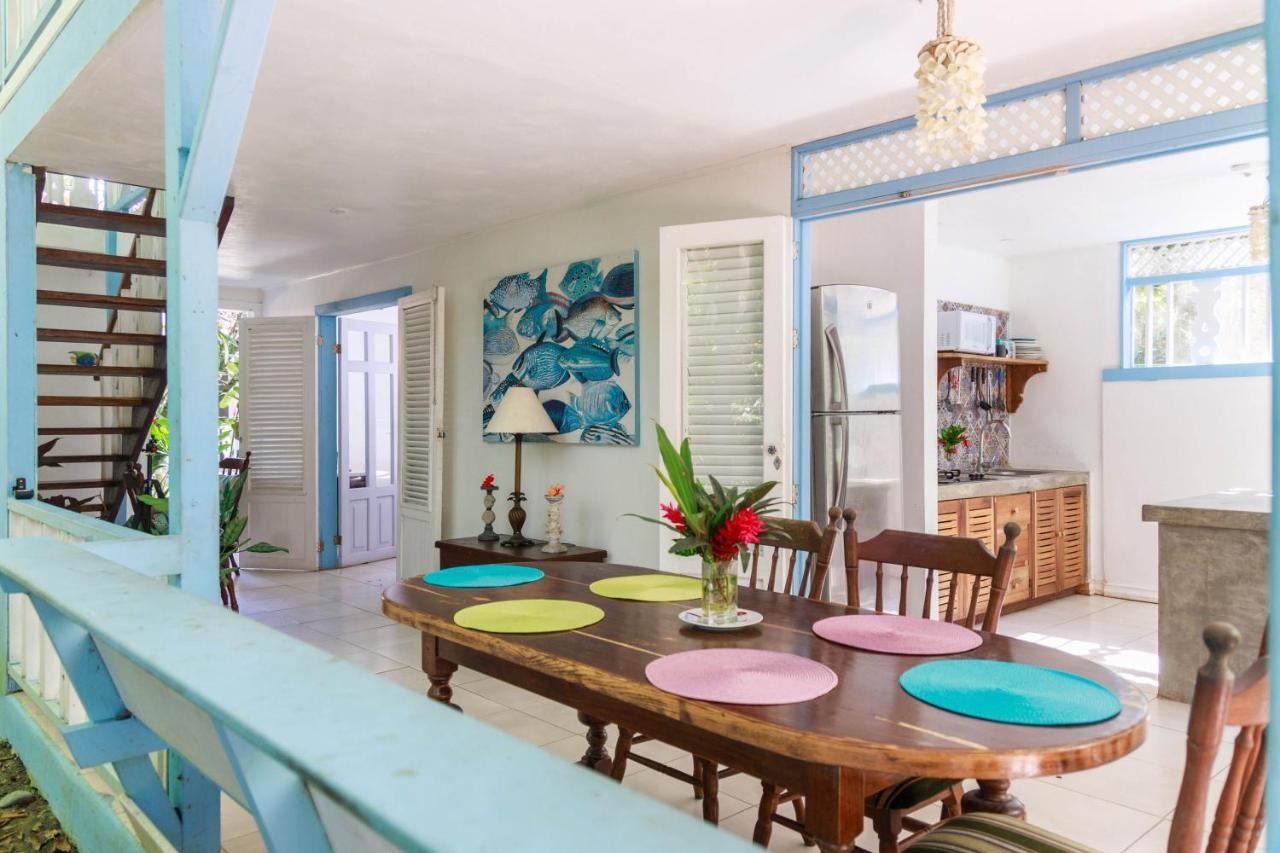 Cabinas Selvin Y Blanca Puerto Viejo de Talamanca ภายนอก รูปภาพ